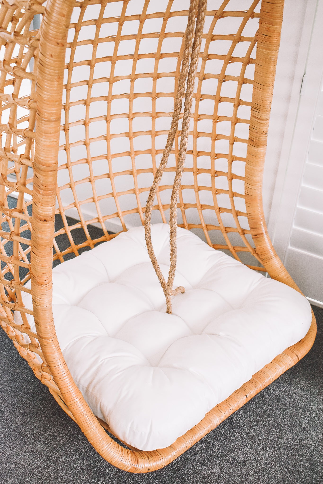 Iggy Hanging Chair